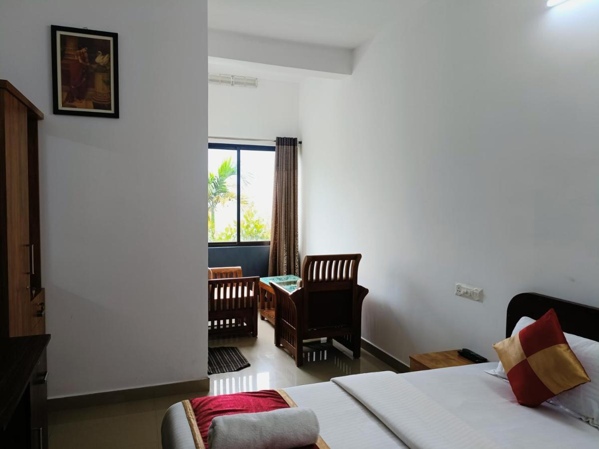 Bed and Breakfast Grace Munnar Residency Экстерьер фото